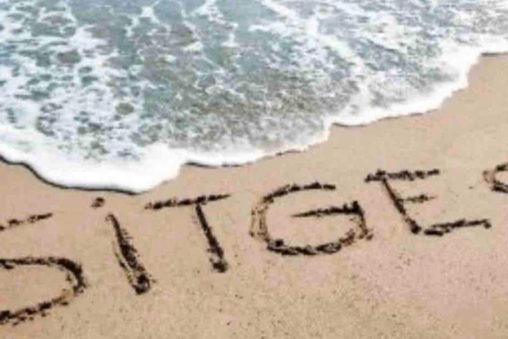 Vive La Playa Y La Noche De Sitges Aqui Lejlighed Eksteriør billede